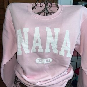 Elan Pink Sweatshirt